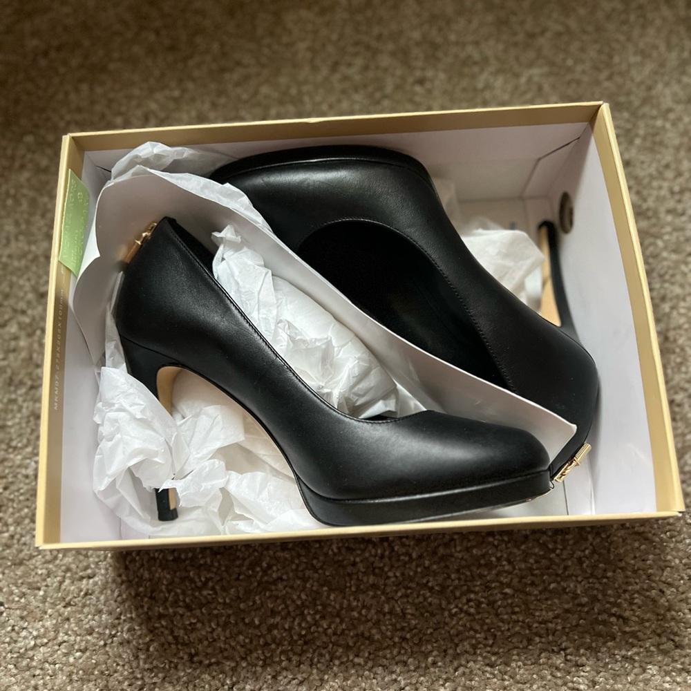 Michael Kors Shoes!